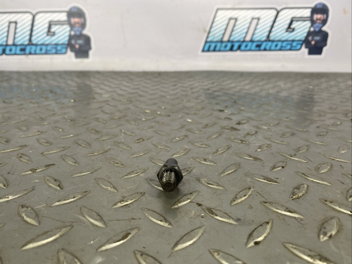 68492de99fba84efeaa2629a.jpg 68492de99fba84efeaa2629a.jpg