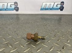 2005 Gas Gas FSE 450 OIL PRESSURE SENSOR SWITCH FSE450