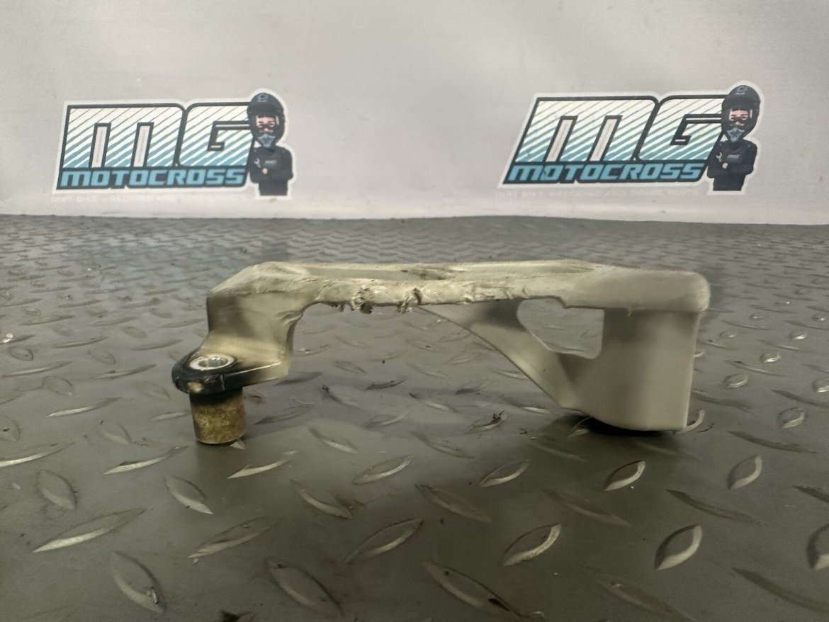 68492e619fba84efeaa28416.jpg 68492e619fba84efeaa28416.jpg