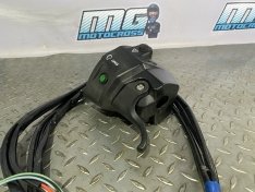 2017 Yamaha Wave Runner FX HO Left Switch Block Start Stop Trim Box F3J-68310-03
