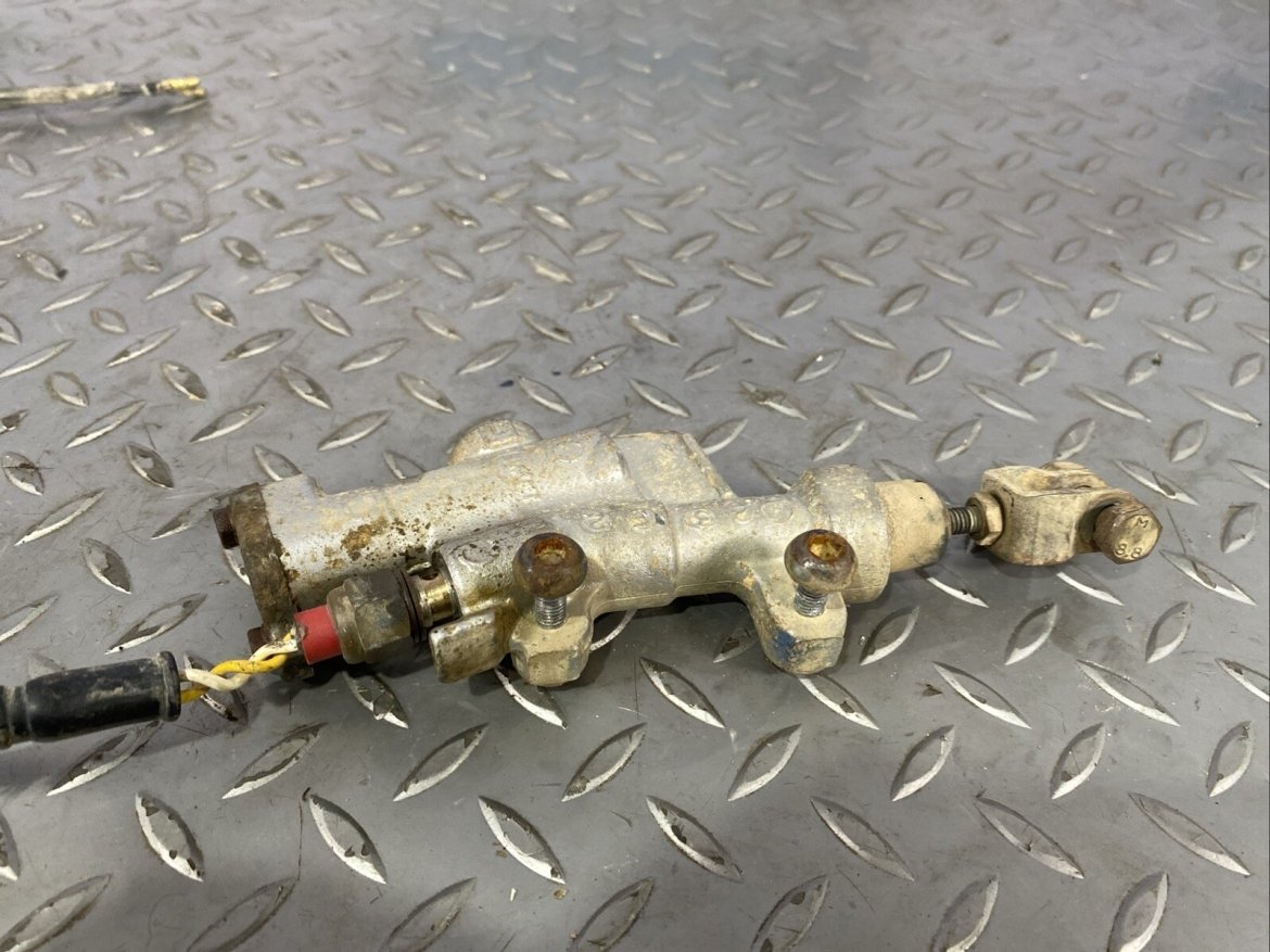 6849301d9fba84efeaa32028.jpg 6849301d9fba84efeaa32028.jpg