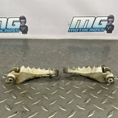 2010 KTM 450 EXC Foot Pegs Rest Steps 2009-2011 125 150 200 250 300 350 400 530