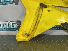 2005 Suzuki RMZ 450 Right Radiator Shroud RHS Tank Plastic Cover Fairing 2006