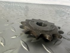 1985 Honda XR 250R Front Drive Sprocket & Fixing Plate XR 200 250 CR 125 XL 250