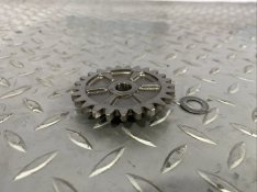 2010 Suzuki RMZ 250 Oil Pump Idle Gear Idler Spur RMZ250 2010-2022 16321-49H00