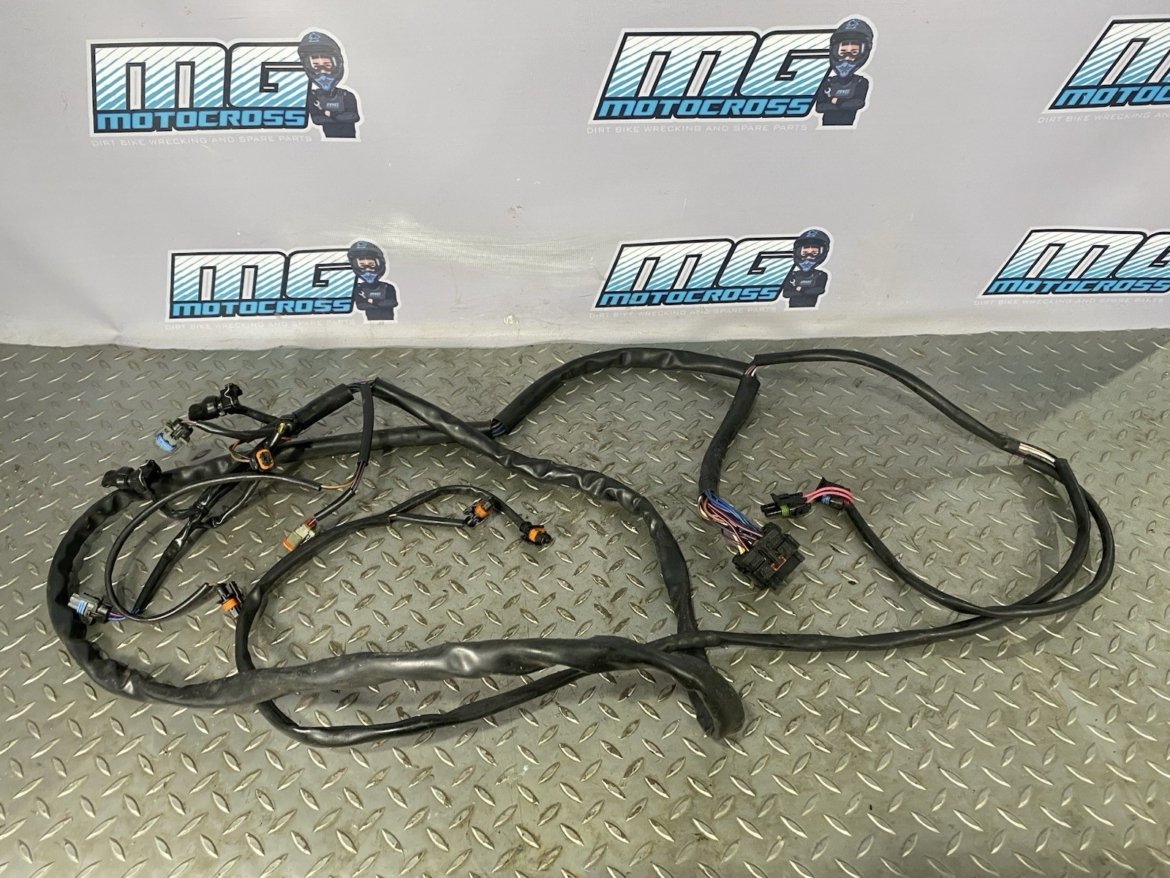 6870734e57da6b95a3a0a8ab jpg