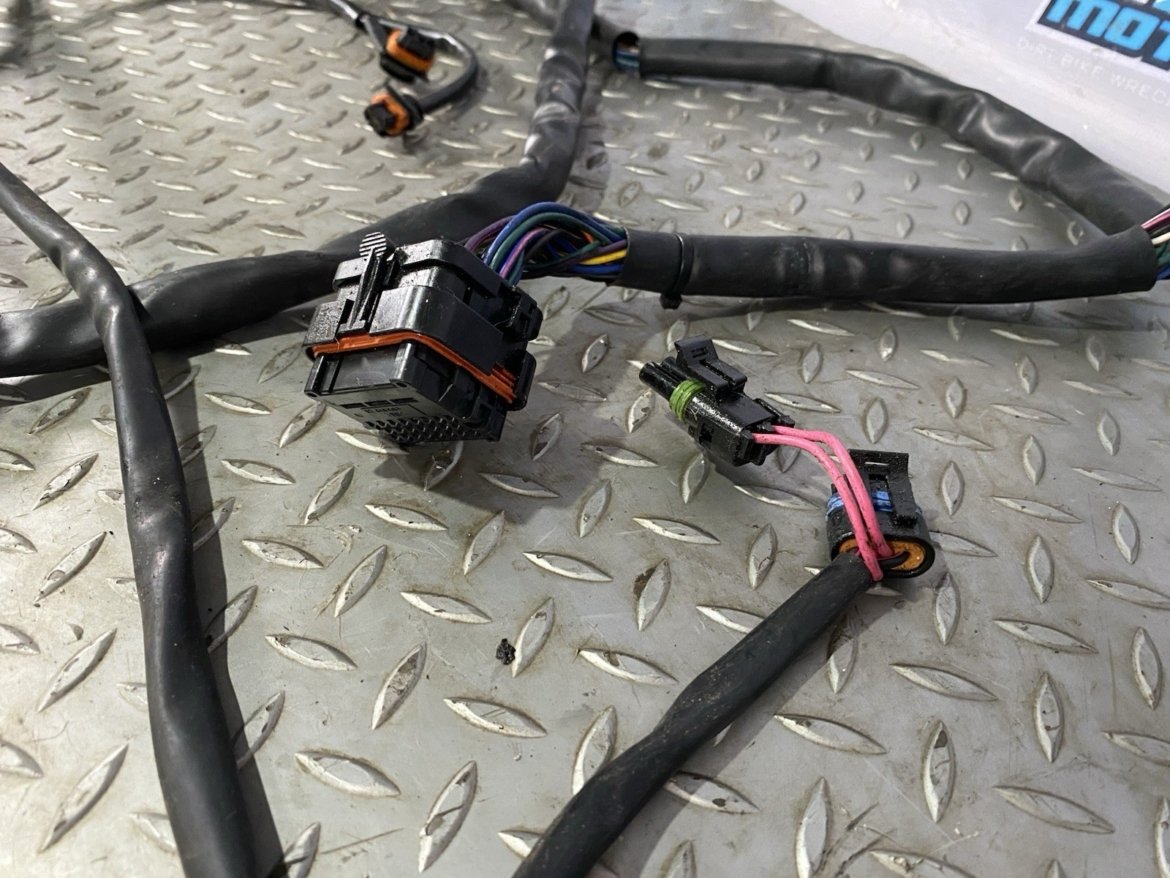 6870734f57da6b95a3a0a8fe jpg