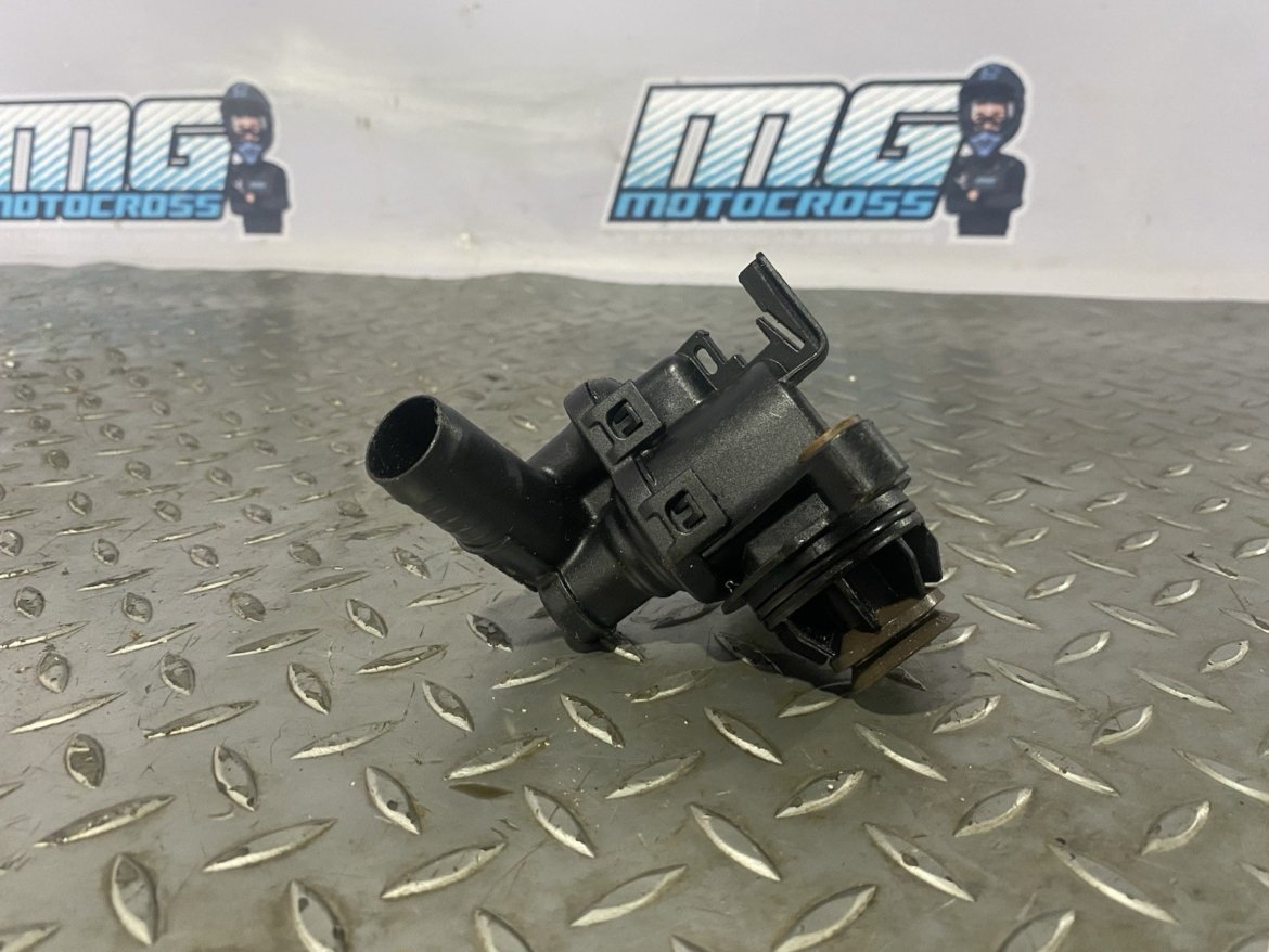 6892a019079af9a91fe550bf jpg