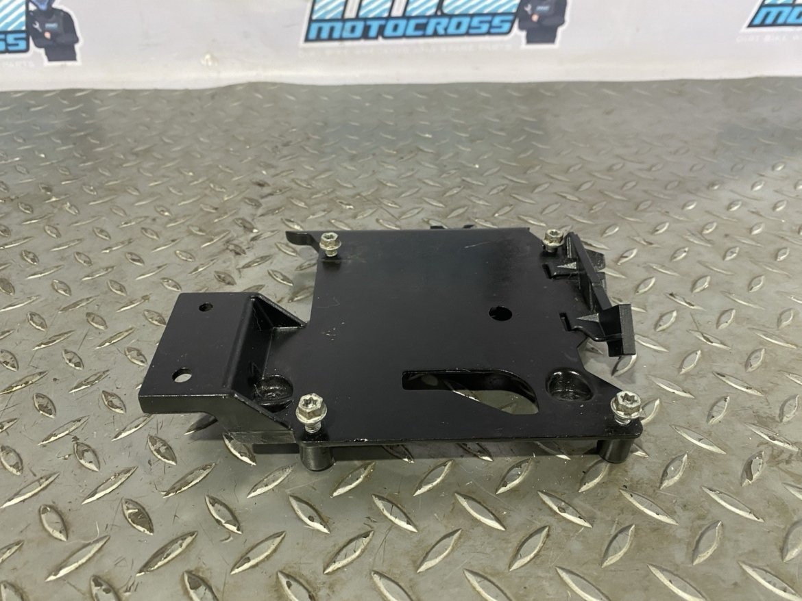 6892a055079af9a91fe558bc jpg