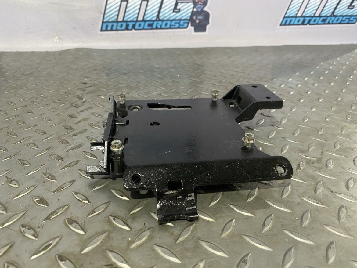 6892a055079af9a91fe558c2 jpg