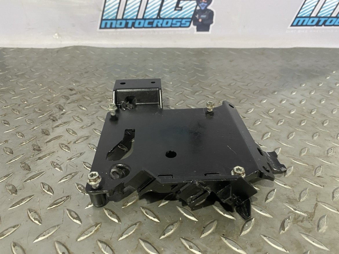 6892a056079af9a91fe558f1 jpg