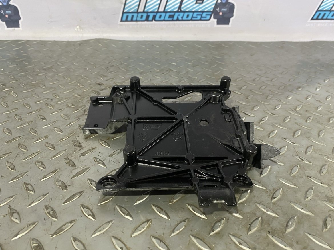 6892a056079af9a91fe55904 jpg