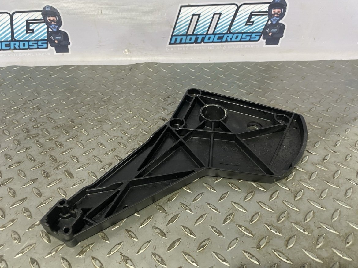 6892a079079af9a91fe55d11 jpg