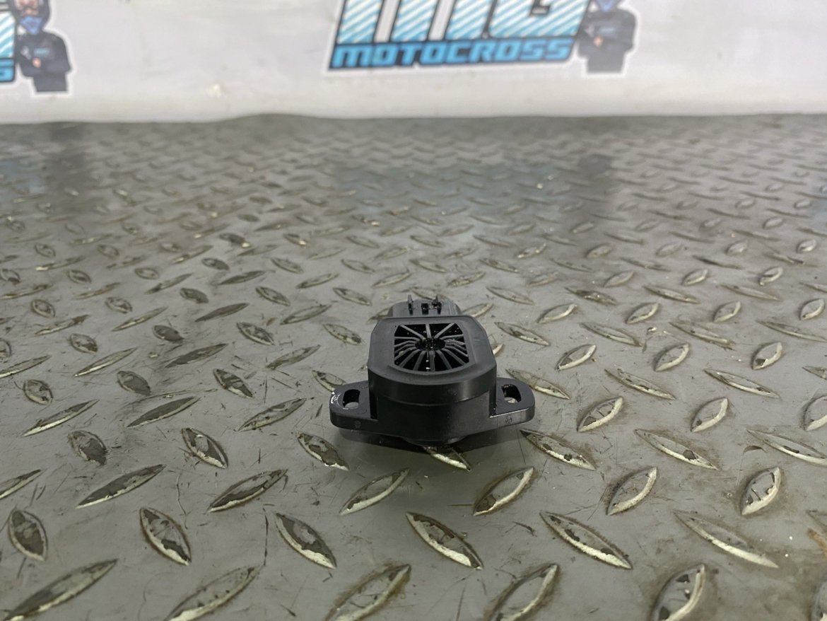 68934930d3710a48896cb298 jpg