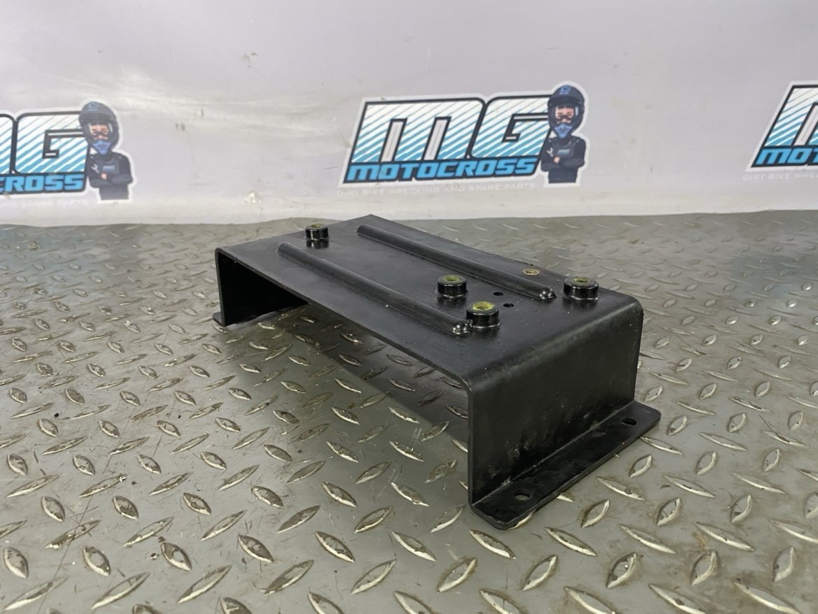 6893498bd3710a48896cc912 jpg