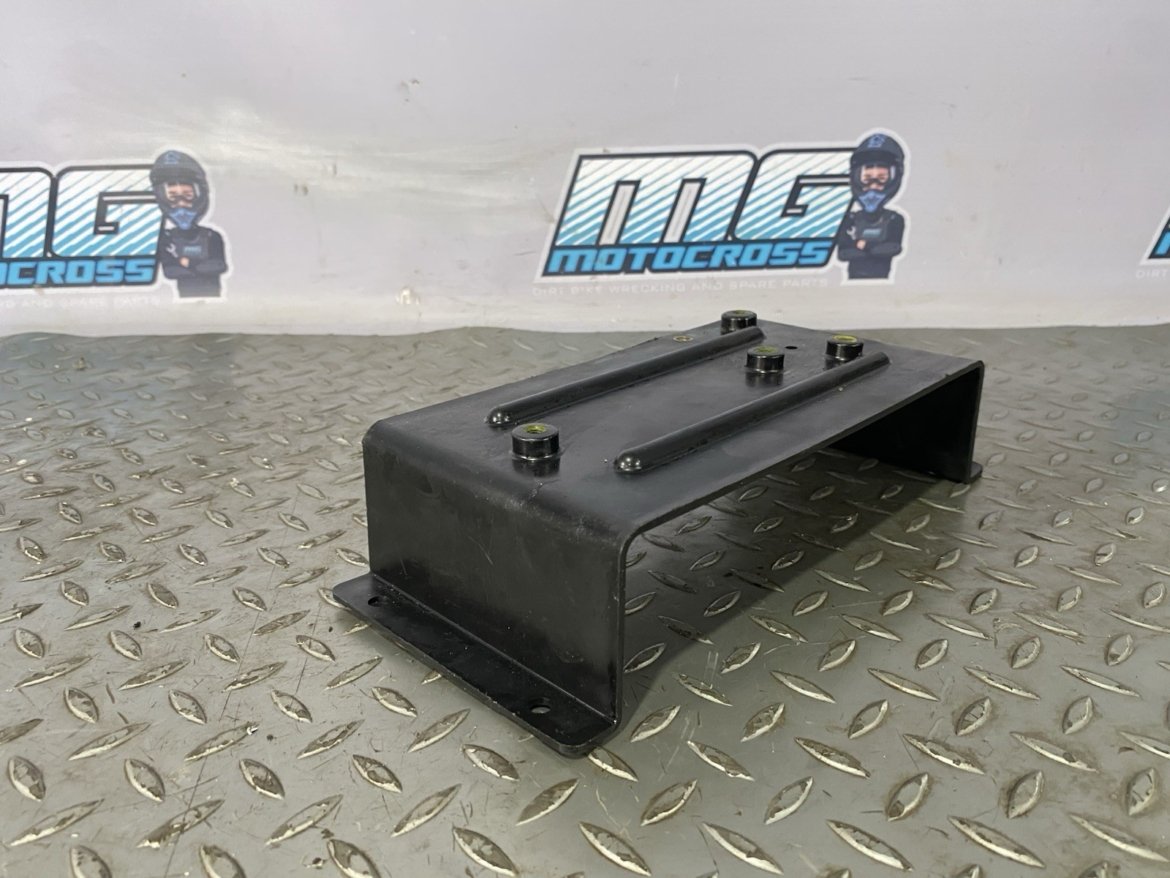 6893498bd3710a48896cc934 jpg