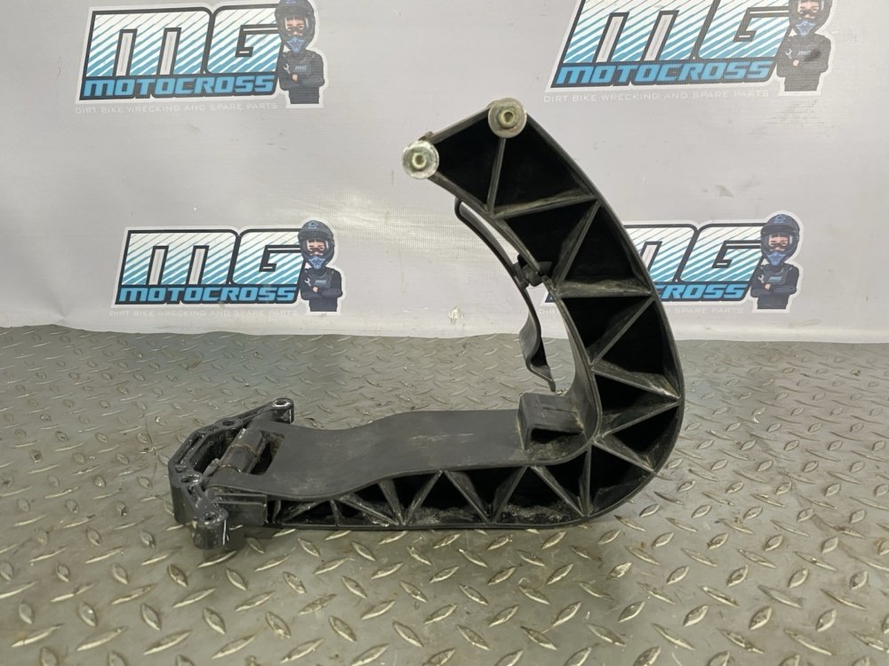 687072c657da6b95a3a0929f jpg