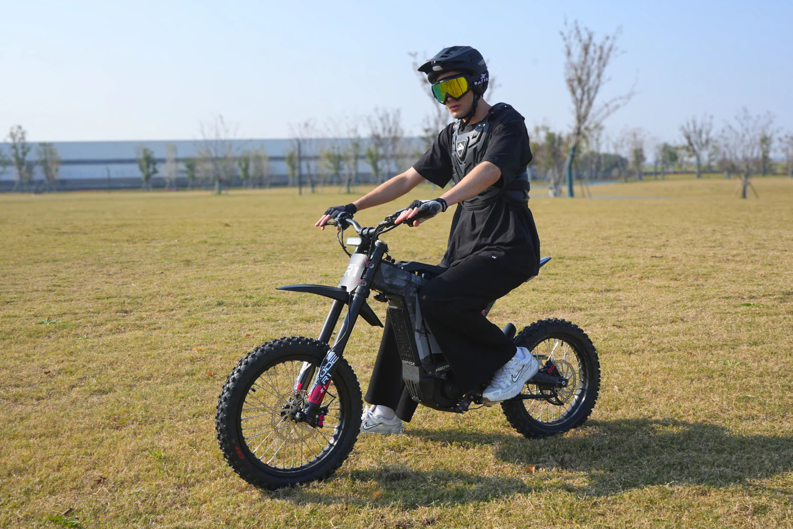 R1 LITE